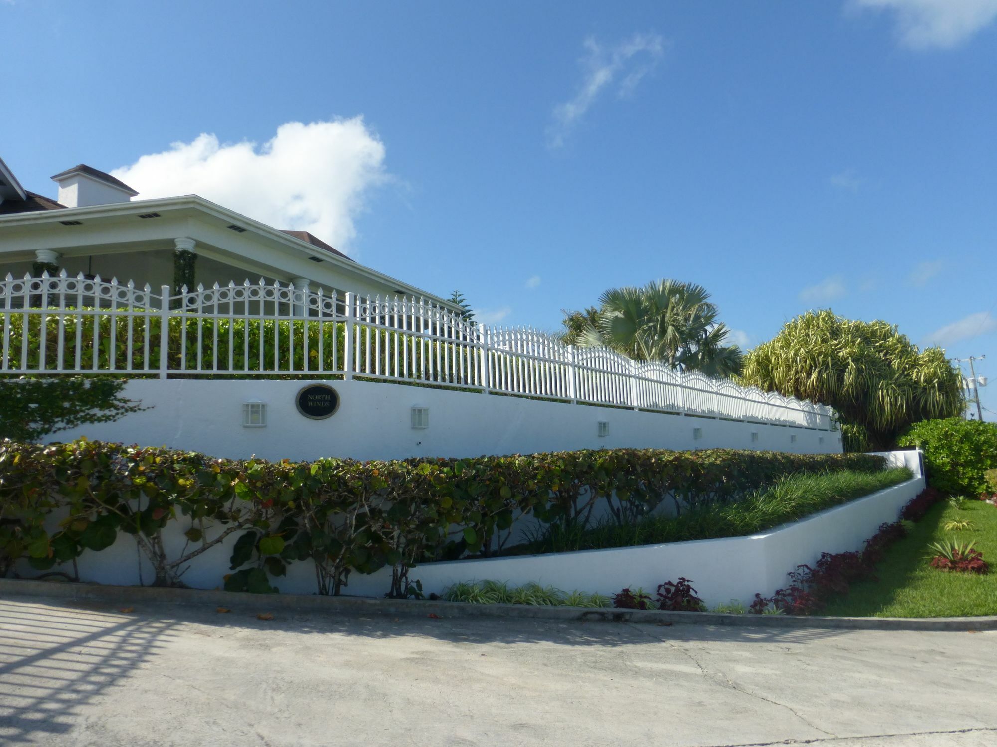 Four Bedroom Oceanfront Villa Nassau Esterno foto